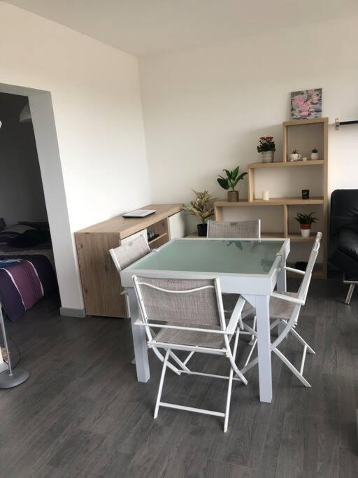 Carnon Plage : Bel Appartement Bien Citue Mauguio Εξωτερικό φωτογραφία